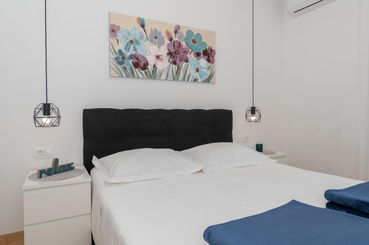 Apartmani Sani Макарска Экстерьер фото