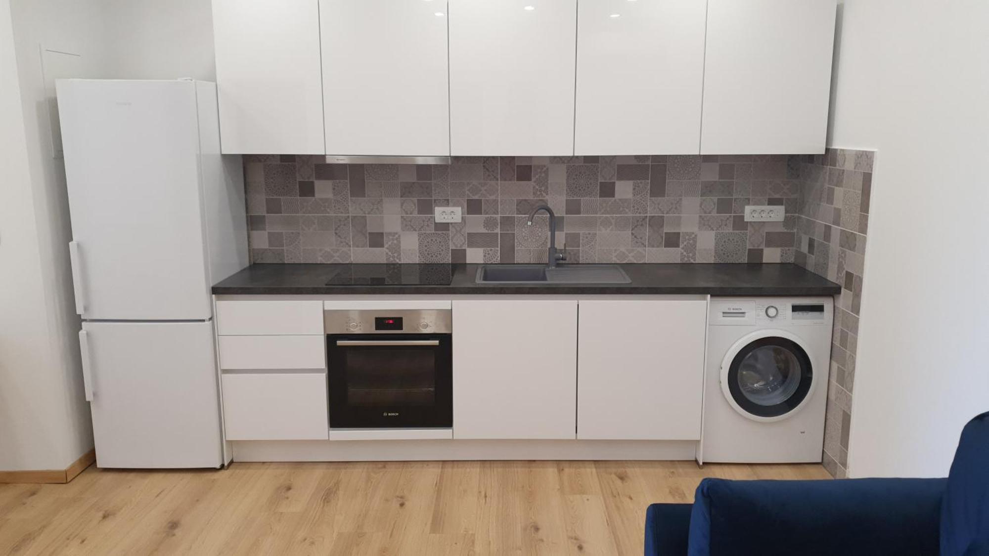 Apartmani Sani Макарска Экстерьер фото