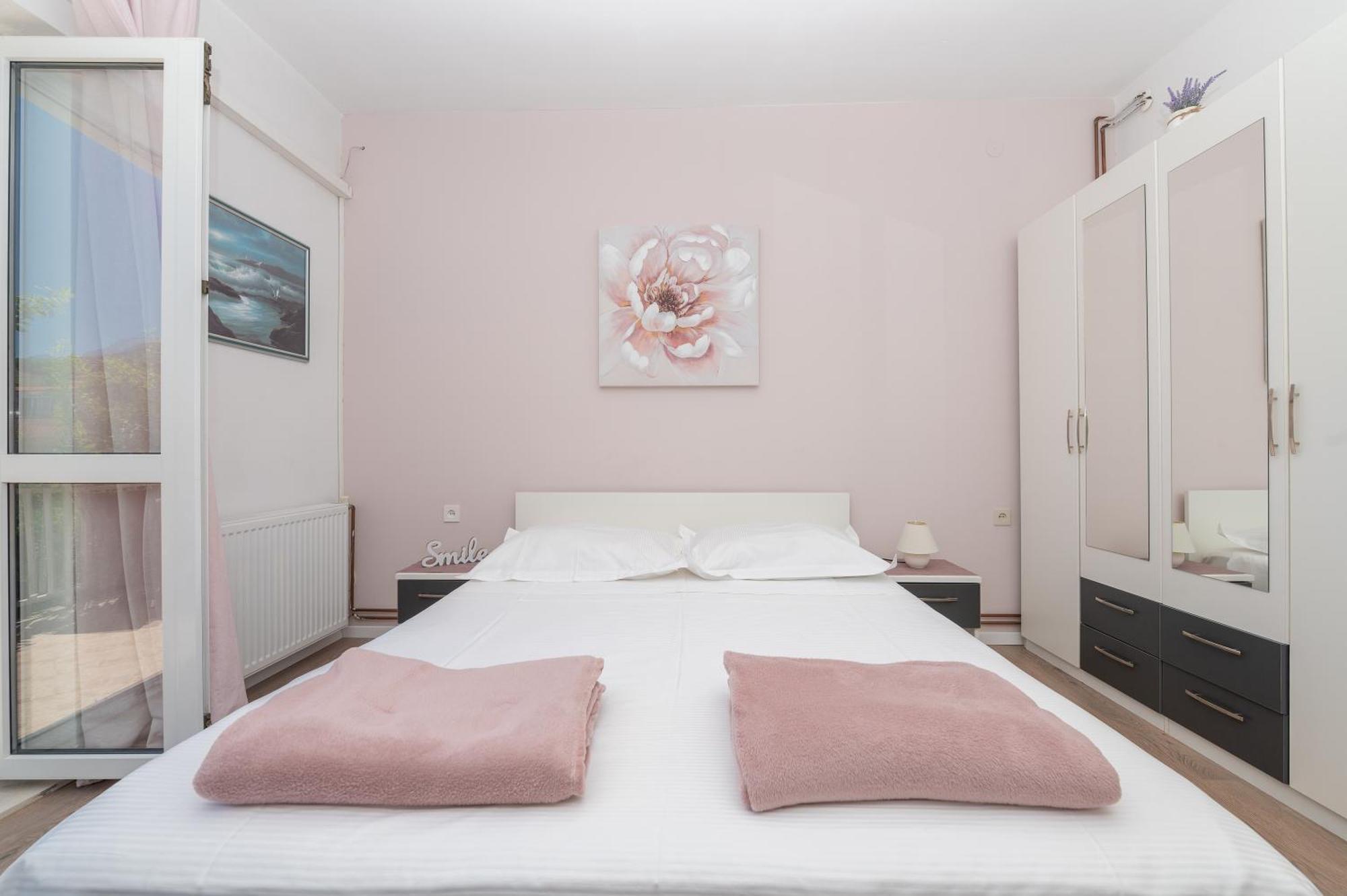 Apartmani Sani Макарска Экстерьер фото