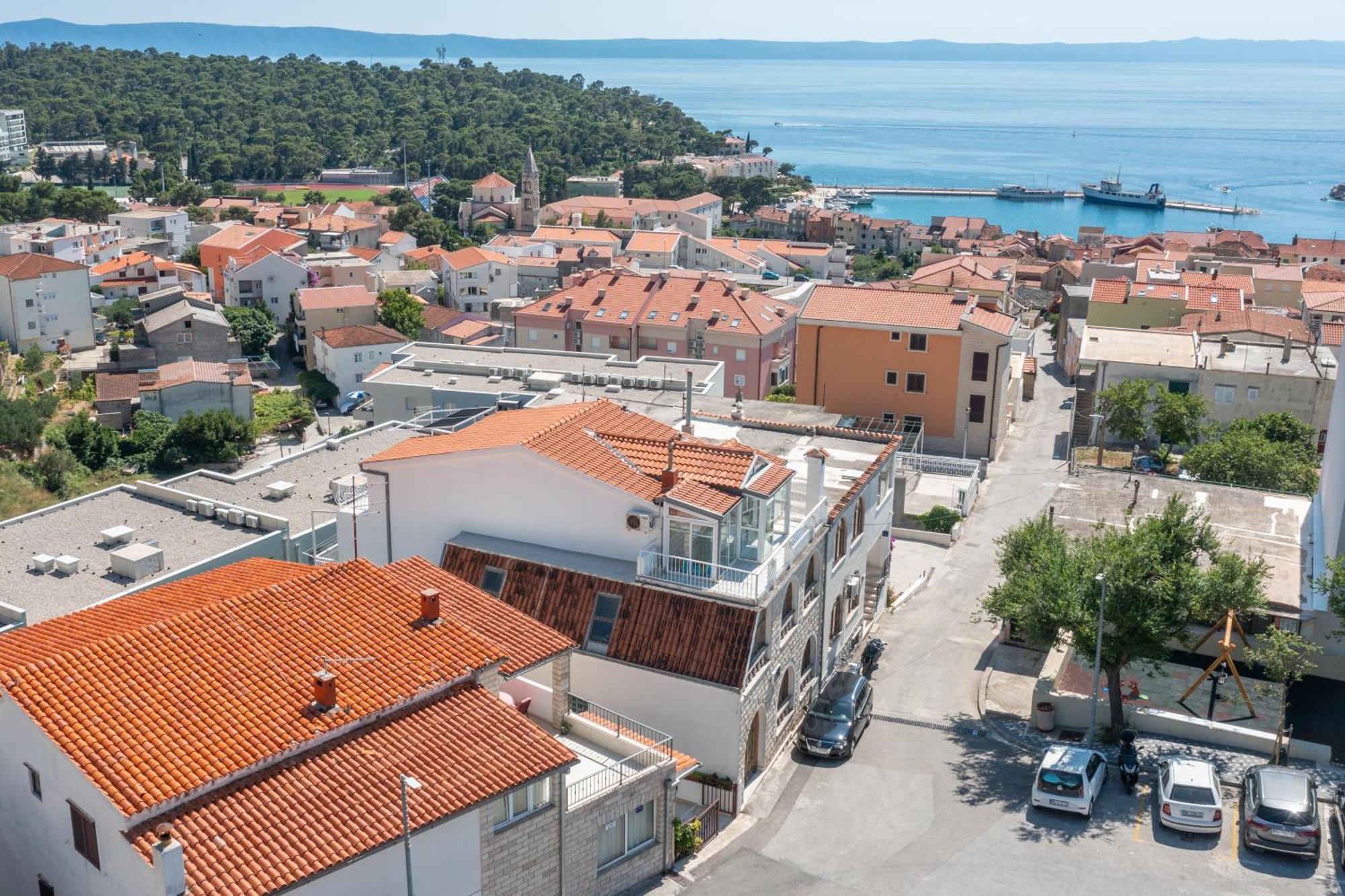 Apartmani Sani Макарска Экстерьер фото
