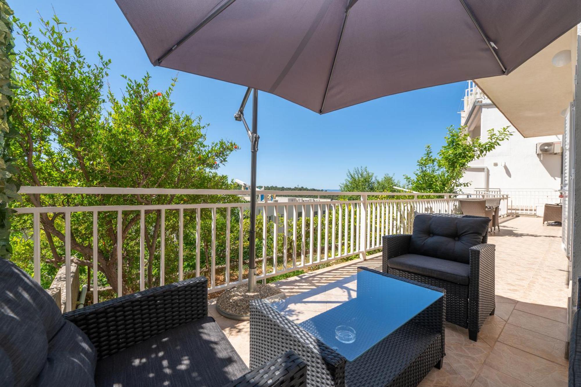 Apartmani Sani Макарска Экстерьер фото