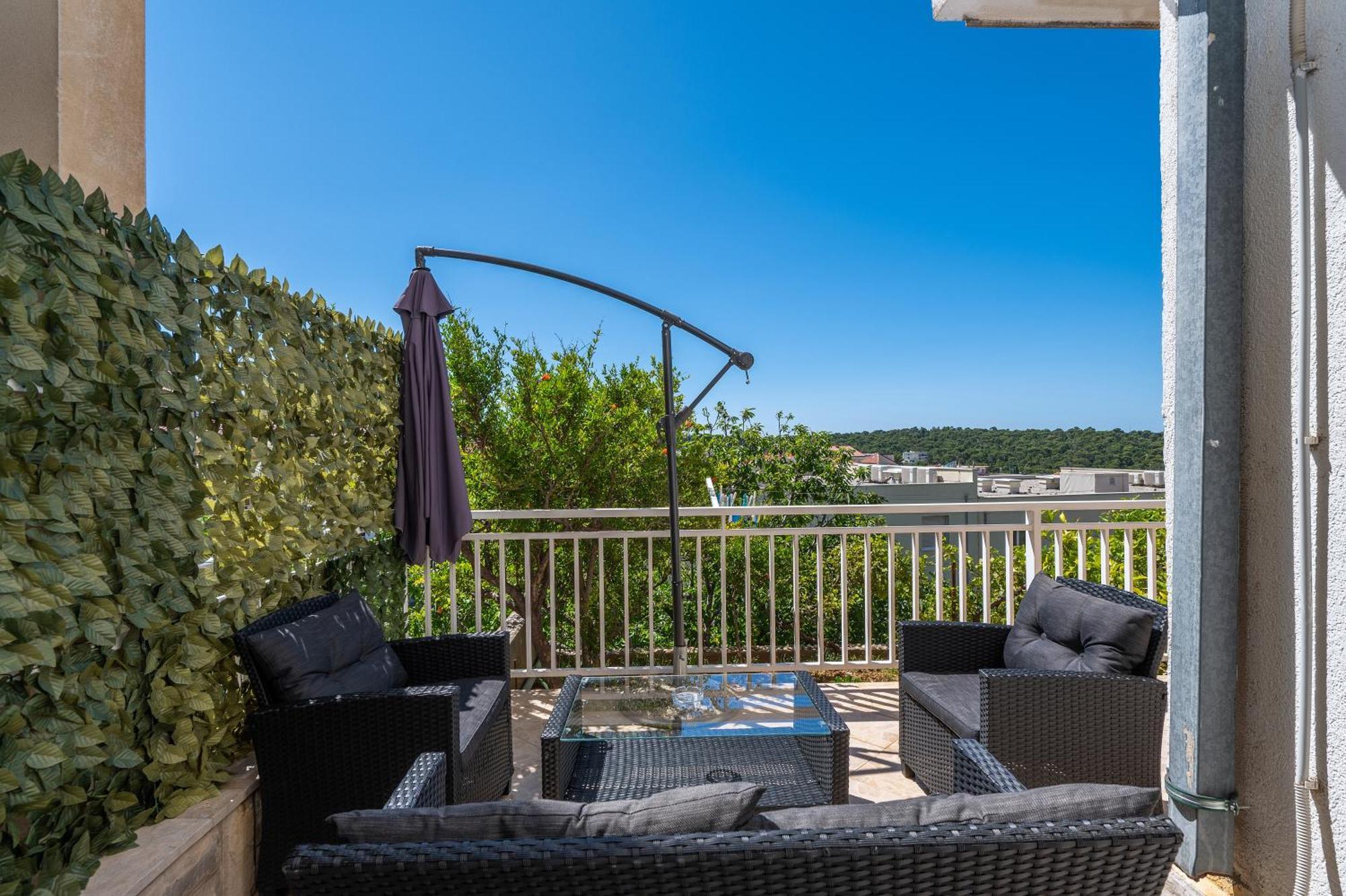 Apartmani Sani Макарска Экстерьер фото